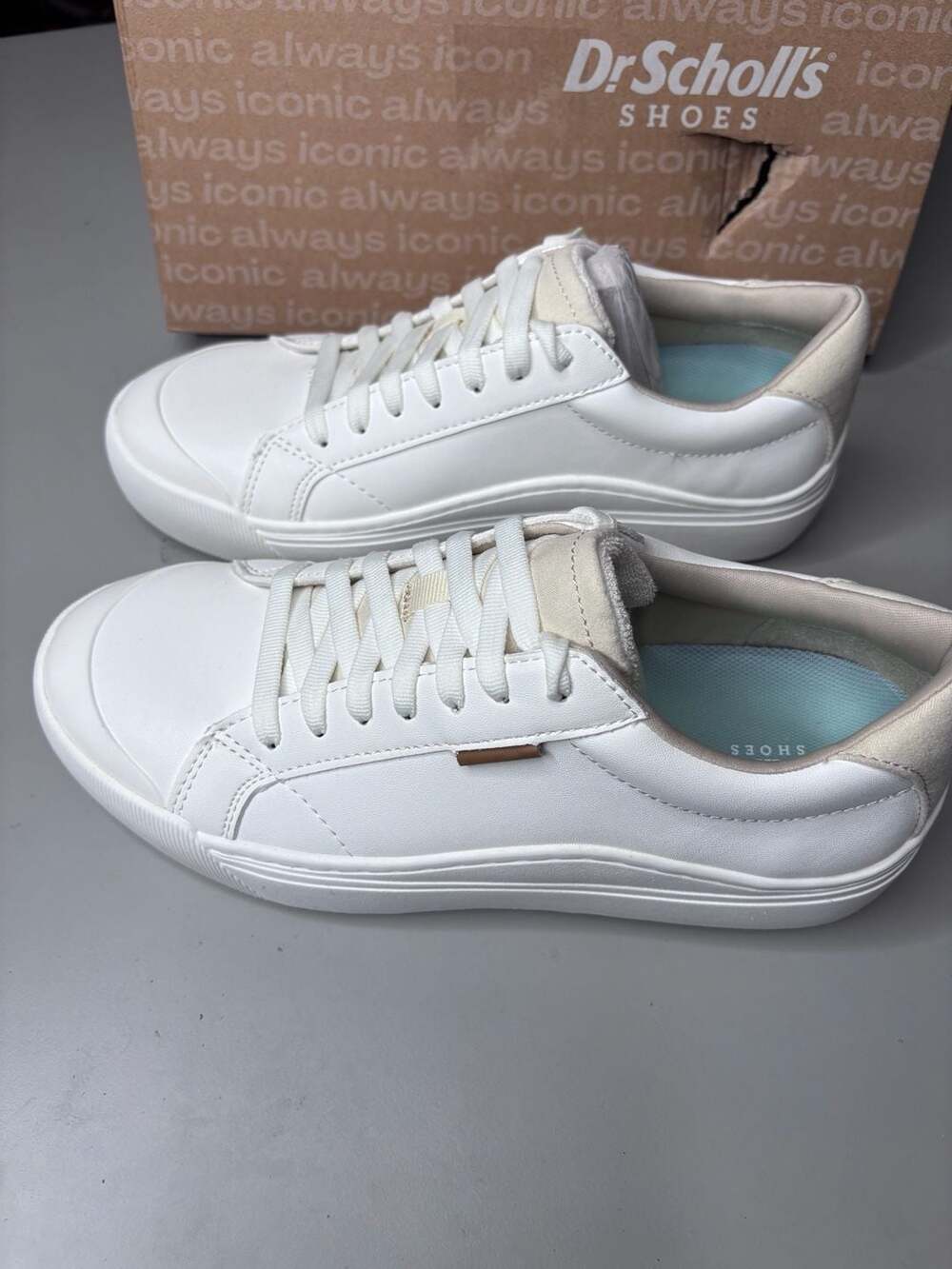 Dr. Scholl's Men's Time Off Lace Up Sneakers  size 8
